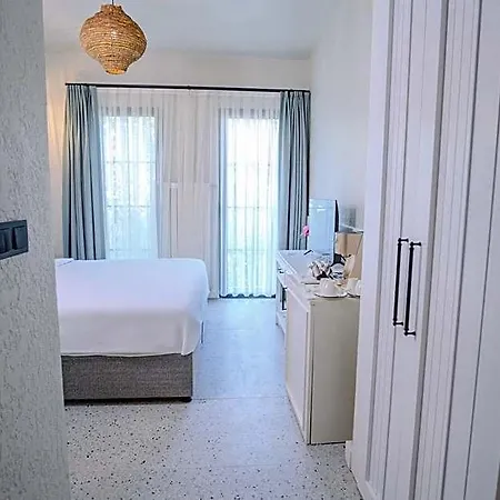Hotel Inone 3*